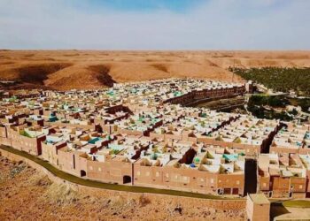 مدينة جزائرية ,,, شُيّدت بــ”تمويلٍ من سكانها” ولها نظامٌ وقوانينٌ خاصة