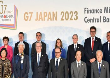 تحذير من تزايد ضبابية الاقتصاد العالمي