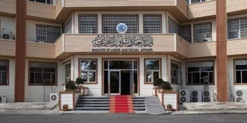 العمل: 10% من العاملين في القطاع الخاص مسجلون بالضمان الاجتماعي 