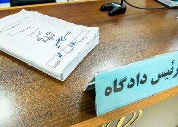 ايران .. رجل دين يتعرض للطعن في مدينة ساوة الإيرانية