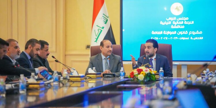 المالية النيابية تدعو “رئاسة مجلس النواب” للإسراع بتحديد جلسة التصويت على الموازنة