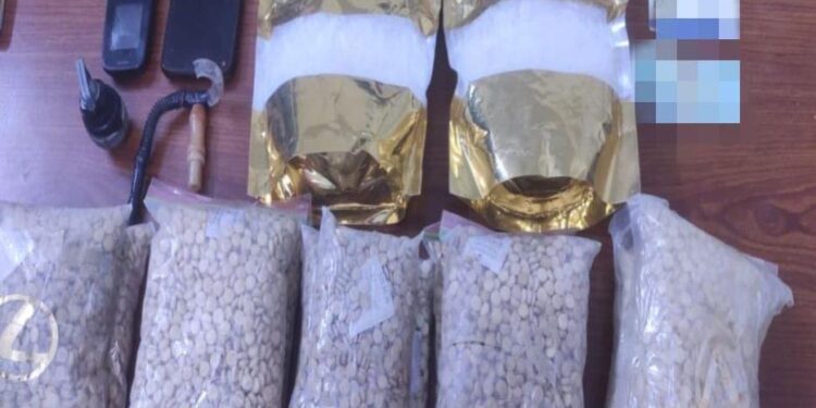 بابل .. ضبط 20 ألف حبة مخدرة وكغم كريستال