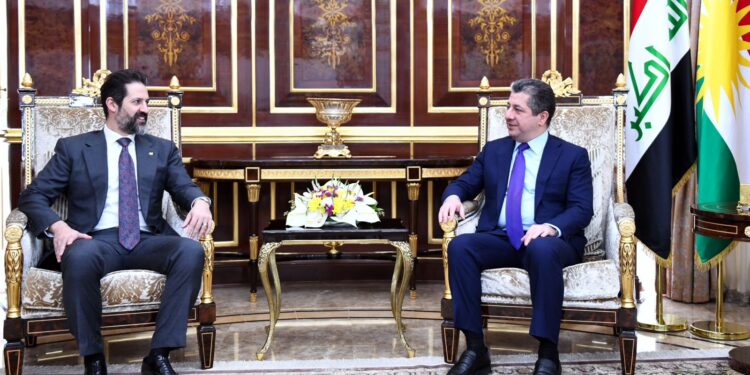 مسرور بارزاني يجتمع مع قوباد طالباني .. الأول منذ الخلاف