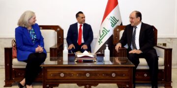 المالكي يدعو السفيرة الامريكية لتفعيـــل “الاتفاقيات المبرمة مع واشنطن” ويحث الشركات للاستثمار في العراق