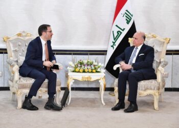فؤاد حسين يلتقي سفير المملكة المتحدة