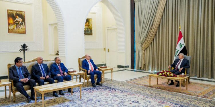 رئيس الجمهورية يؤكد وجوب نجاح الانتخابات المحلية