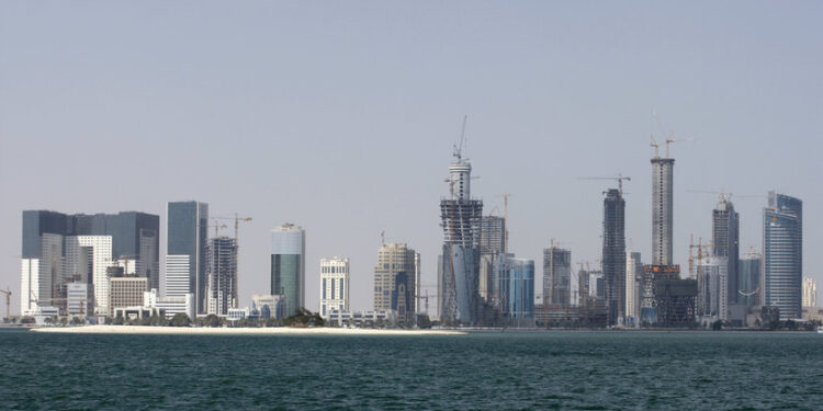 تغريم بنك أوروبي “استهدف الريال القطري”