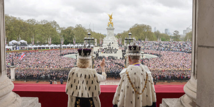 مشاهد مميزة من حفل تتويج تشارلز