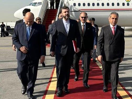 رئيس مجلس القضاء الاعلى يصل طهران