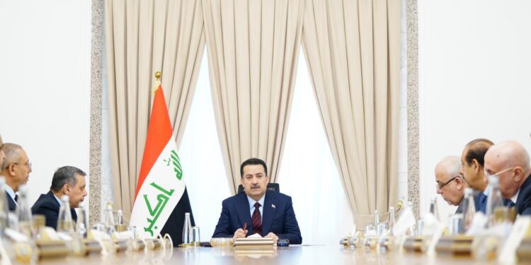 السوداني يصدر حزمة توجيهات في اجتماع لفريق الجهد الخدمي والهندسي