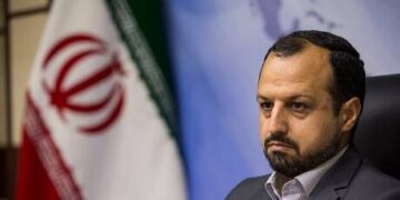 اول وزير ايراني يصل الى السعودية
