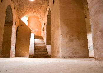 أكثر سجون العالم غموضاً … سجن “قارا” في المغرب