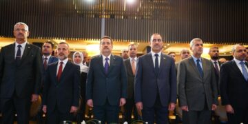 السوداني يحضر مؤتمر الاستثمار المعدني والبتروكيمياوي والأسمدة