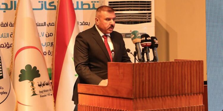 وزير الداخلية يشارك في أعمال المؤتمر العلمي السنوي لمكافحة المخدرات