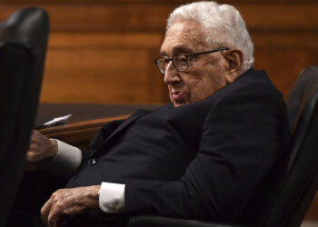 هنري كيسنجر في عامه المئة