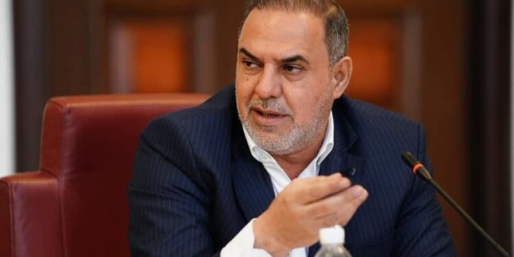 تورط موظف امني بـ (الابتزاز) يعمل مع مسؤول عراقي