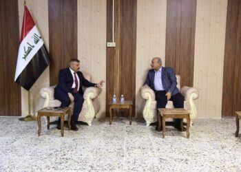 وزير الداخلية يبحث مع محافظ كربلاء دعم الجهات الامنية وتمكينها من اداء مهامها بفاعلية
