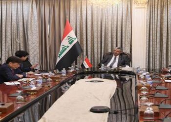 وزير النفط يبحث مع وزير الطاقة والمياه اللبناني التعاون المشترك