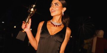 ديما الأسدي تحصد جائزة “أفضل مؤثّرة موضة ومذيعة عربيّة” في دبي
