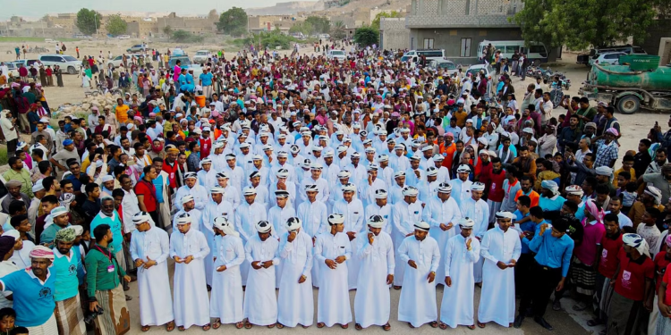 بلدة تُزوج معظم شبابها في يوم محدد سنويا