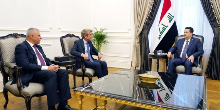 السوداني يلتقي وزير الطاقة والمياه اللبناني