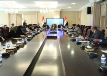 اللجنة المالية تناقــش ملف القطاع النفطي مع لجنة النفط والغاز النيابية