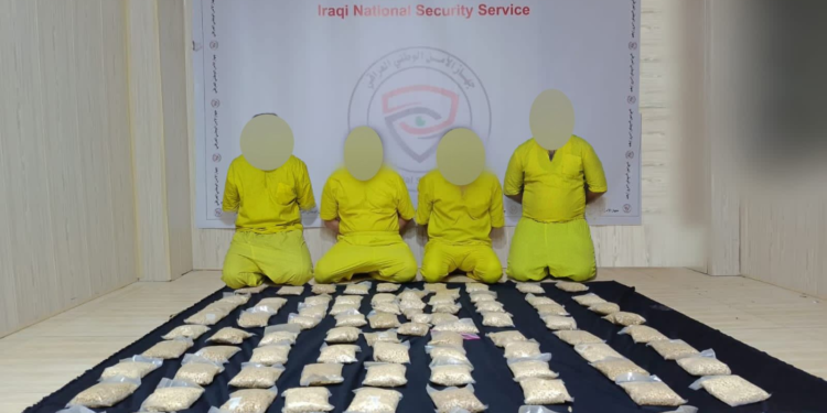 البصرة .. القبض على4 تجار للمخدرات “يتنقلون بهويات مزورة” وضبط نحو (200 ألف حبة كبتاكون )