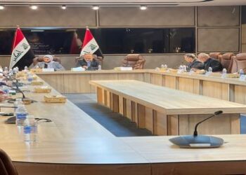 لجنة الخدمات النيابية تعقد اجتماعا مع السادة المحافظين لمناقشة الموازنة