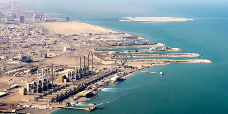 12 دولة عربية تعاني “الإجهاد المائي” و اللجوء لــ”تحلية مياه البحر”