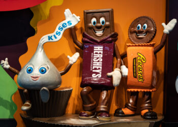 مؤسّس “شوكولاتة هيرشي” … بَنى مدينةً كاملة لعُمّاله