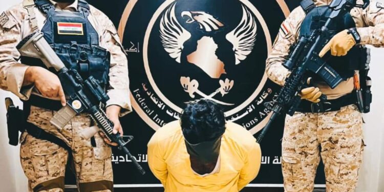 بابل .. الاستخبارات تعتقل شخصاً “باع معلومات رسمية ” عبر السوشيال ميديا