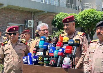 العمليات المشتركة والبيشمركة تبحثان “تفعيل اللجان وتعزيز الأمن”