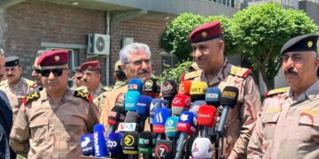 العمليات المشتركة والبيشمركة تبحثان “تفعيل اللجان وتعزيز الأمن”