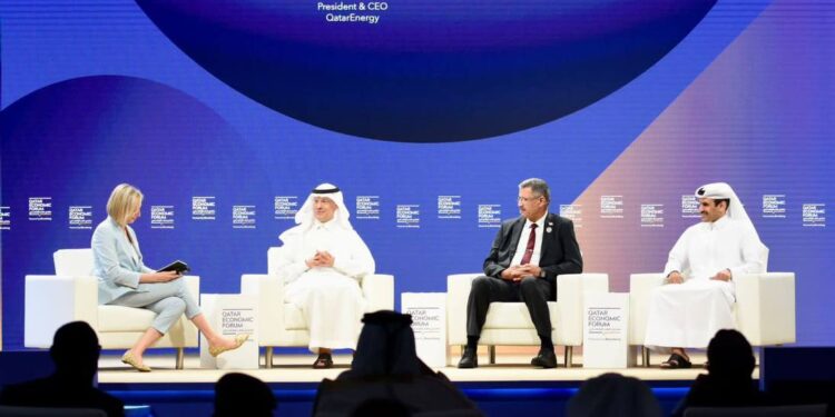 خوض مباحثات في مجال الطاقة بين العراق و السعودية وقطر