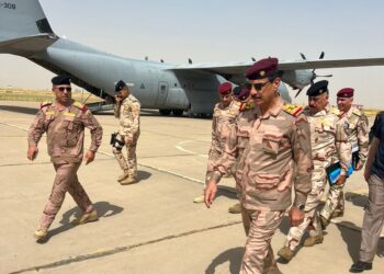وصول رئيس أركان الجيش إلى قيادة عمليات كركوك