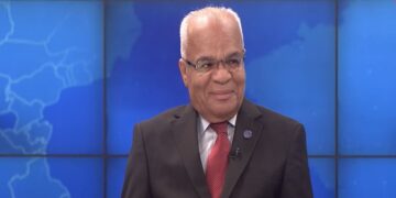 النصيري .. تذبذب سعر الصرف في السوق الموازي “مؤقت” وسينخفض قريباً