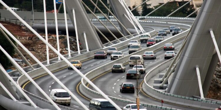 الاردن .. جسر عبدون وجهة المنتحرين