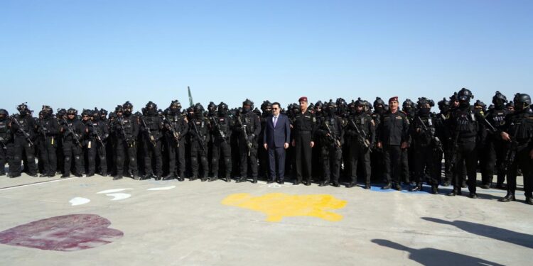 السوداني يحضر تمرين (صقر الرافدين) الذي نفذه جهاز مكافحة الإرهاب