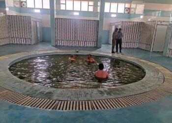 فتح حمامات العليل الكبريتية أمام السائحين