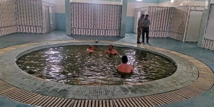 فتح حمامات العليل الكبريتية أمام السائحين