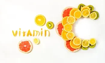 10 أطعمة تحتوي على فيتامين C أكثر من البرتقال