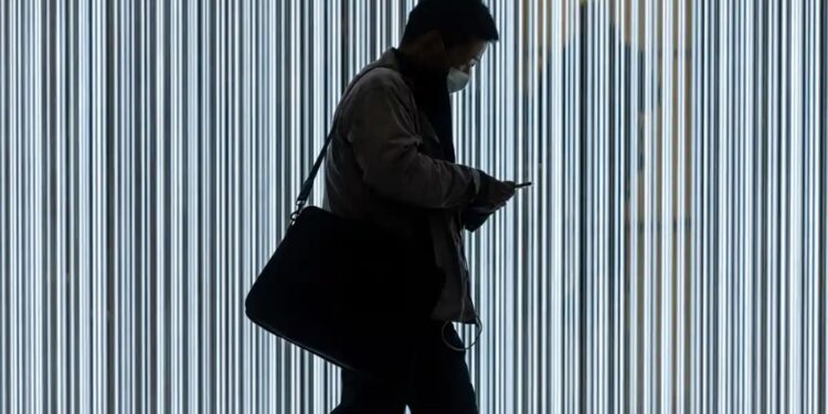 الصين تخطط لتقييـــد مشاركة الملفات عبر الهاتف