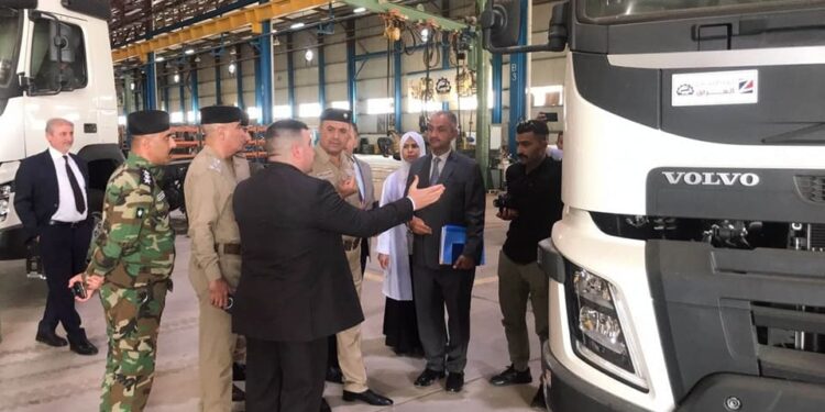 الشركـة العامـة لصناعـة السيـارات تبحـث مـع وزارة الداخليـة التعـاون فـي مجـال “تجهيـز وصيانـة المُعَـدَّات والآليـات الثقيلـة”