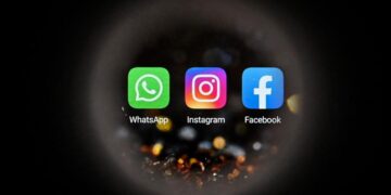 مواقع التواصل (باباراتزي) جديد لا يستهدف المشاهير فقط