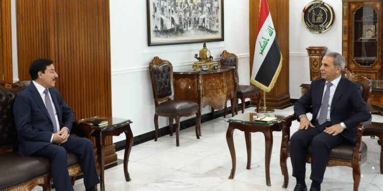 فائق زيدان يستقبـــل محافظ البنك المركزي