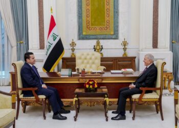 وزير الداخلية .. تطور الدول يقاس بما يتم إنجازه من تقدم و “ليس بالعمل الروتيني اليومي”