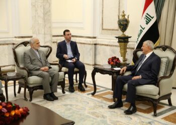 رئيس الجمهورية يستقبل كمال خرازي رئيس المجلس الاستراتيجي للعلاقات الخارجية في ايران