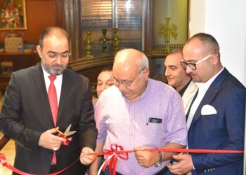 برعاية وكيل وزارة الثقافة  و بالتعاون مع مركز الاطرقچي للفنون افتتاح معرض تشكيلي مميز بعنوان “الموصل بين حقبتين”