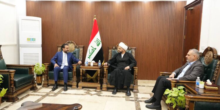 الحلبوسي يلتقي قيس الخزعلي