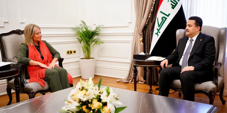 السوداني يلتقي الممثلة الخاصّة للأمين العام للأمم المتحدة في العراق